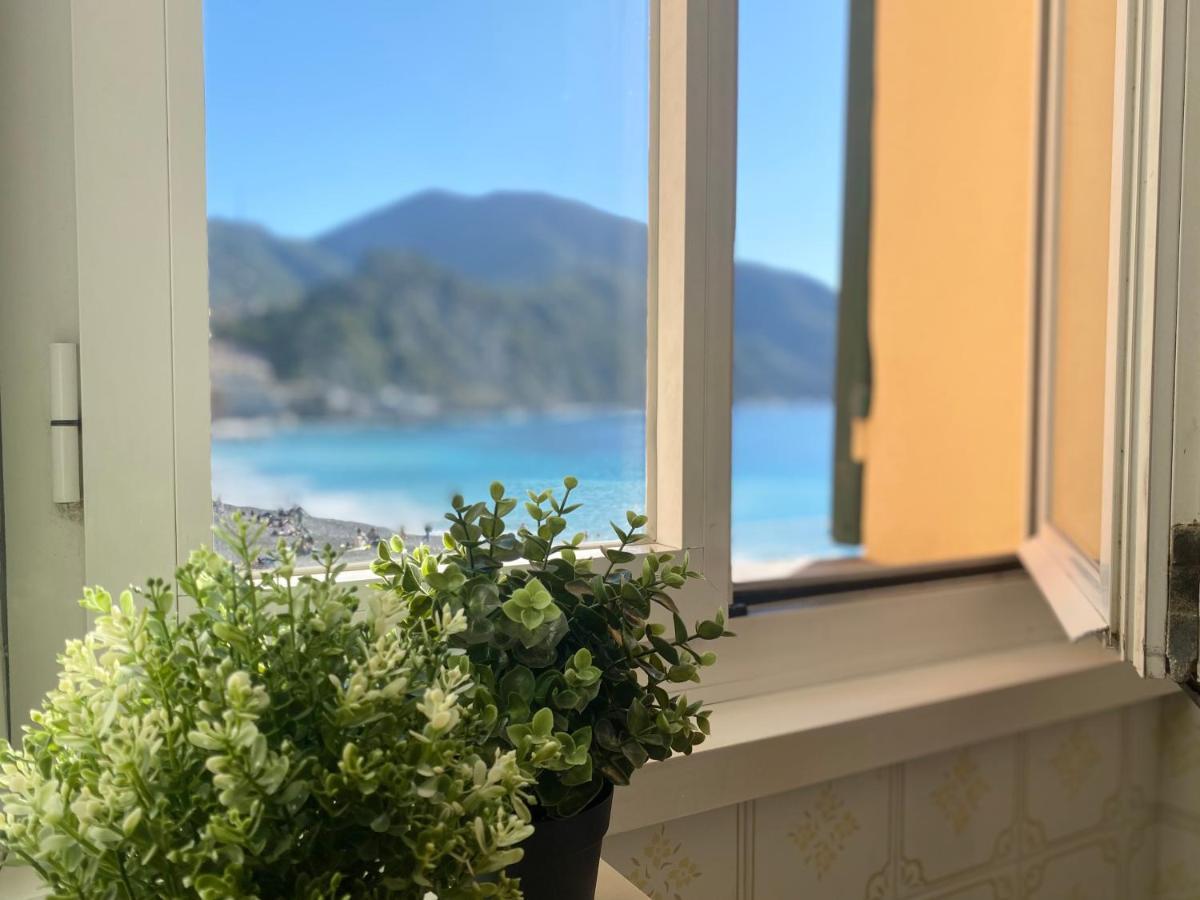 Casaviva - Sweet Bilo On The Sea In Camogli Appartement Buitenkant foto